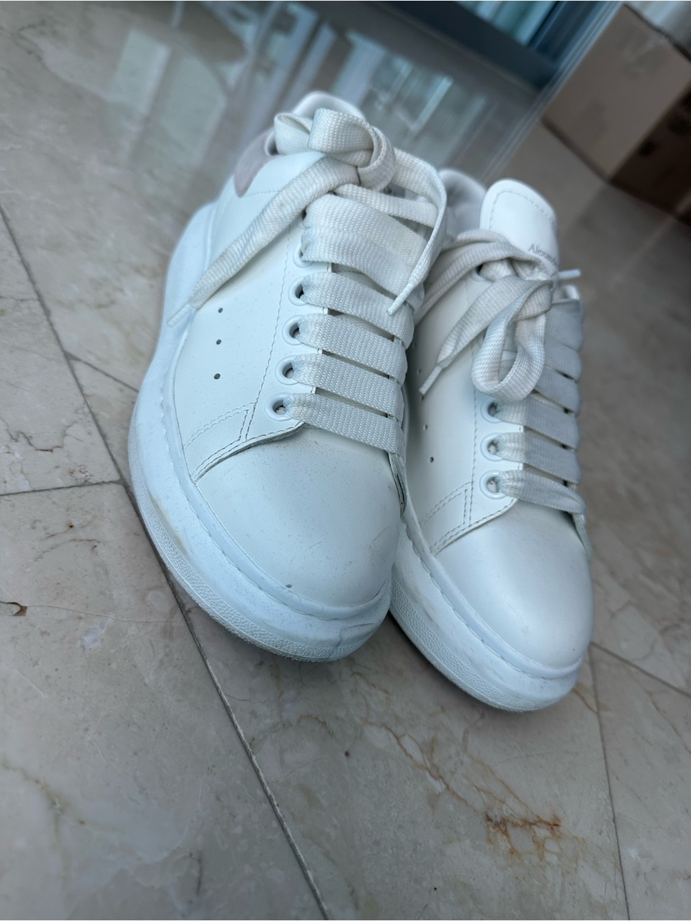 Alexander McQueen sneakers - Picture 2 of 5